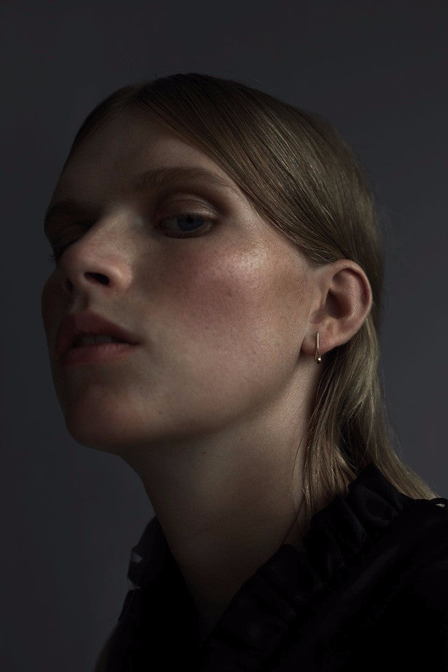 STEADY TEARDROP · EARRING · 18KT. GOLD